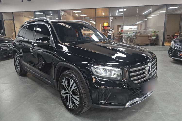 Used Mercedes-Benz GLB 2024 GLB 220 Dynamic Edition Exterior 1