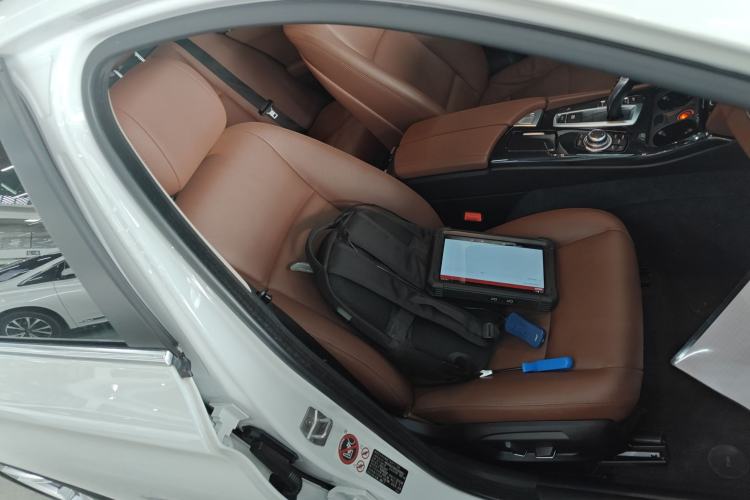 Used BMW 5 Series 2015 520i Elegant Edition