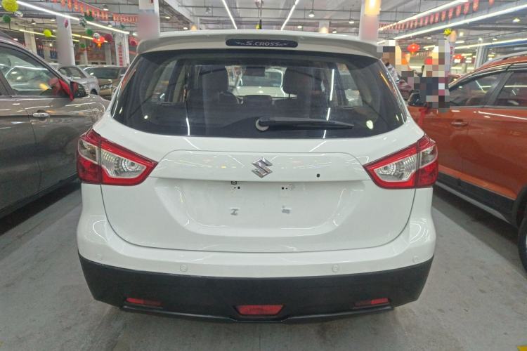 Used Suzuki S-Cross 2014 1.6L CVT Two-Wheel Drive Elite Version
