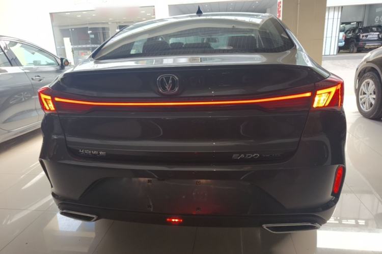 Used CHANGAN Eado 2025 PLUS 1.4T Dual-Clutch High-Energy Version Rear