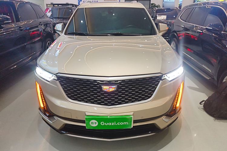 Used Cadillac XT6 2022 2.0T 7-Seater Four-Wheel Drive Luxury Version
