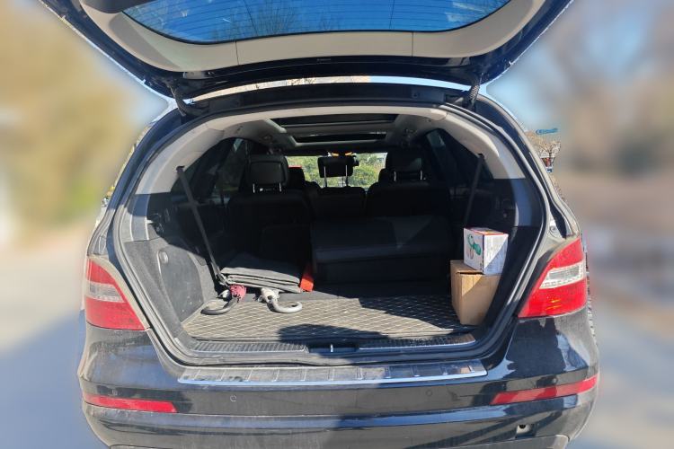 Used Mercedes-Benz R-Class 2014 R 320 4MATIC Business Model
