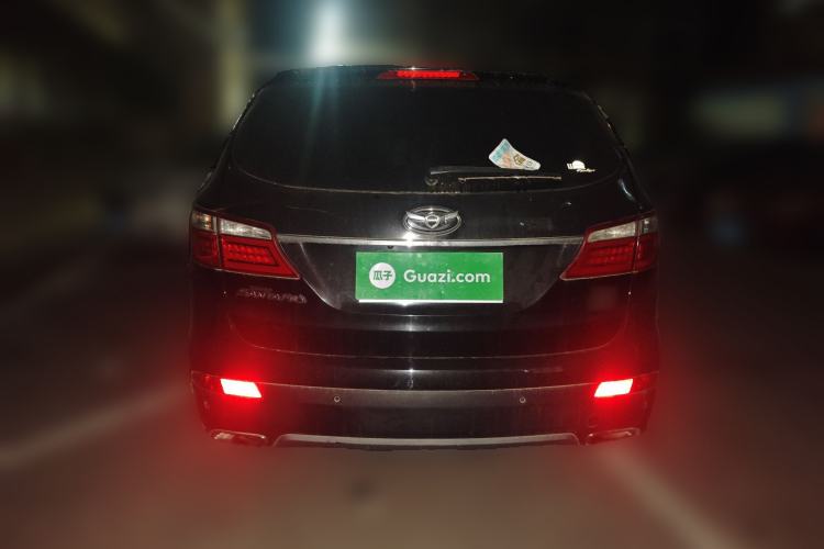 Used Hyundai Grand SantaFe 2013 3.0L 6-seat 4x4 Comfort Edition
