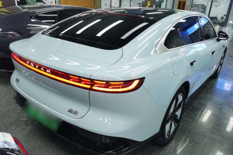 Used VOYAH PASSION 2023 Four-Wheel Drive Standard Edition