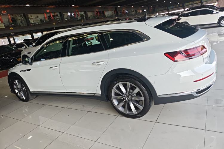 Used Volkswagen FAW-Volkswagen CC 2023 Hunting Vehicle 380TSI Hunter's Heart Edition
