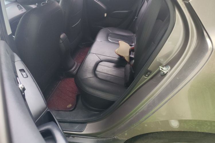 Used Hyundai ix35 2015 2.0L Automatic 2WD Smart Type China IV