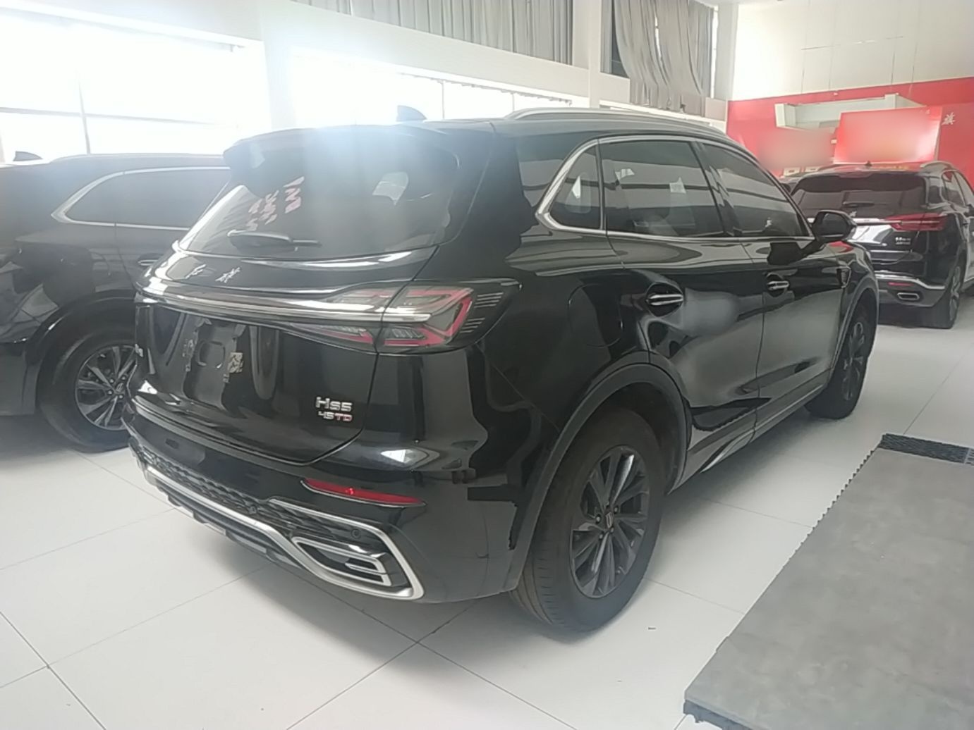 Hongqi HS5 2025 2.0T Two-Wheel Drive Flagship Pro Edition - Chinese Trim Xiang — снимка 6