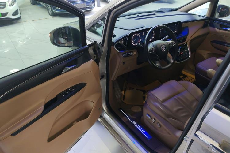 Used Buick GL8 2021 ES Land Cruiser 653T Smart Flagship Model
