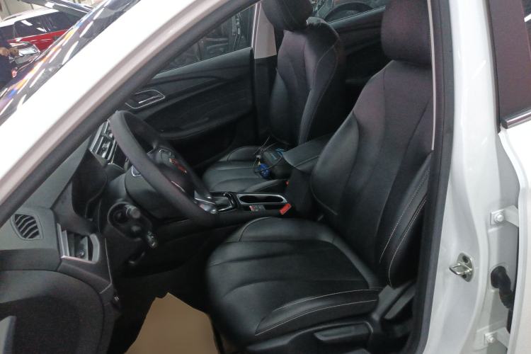 Used Roewe i5 2020 1.5L Automatic 4G Connect Luxury Flagship Edition
