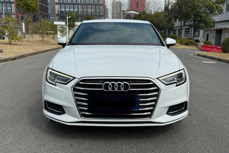 Used Audi A3 2019 Limousine 35 TFSI Ambition China V