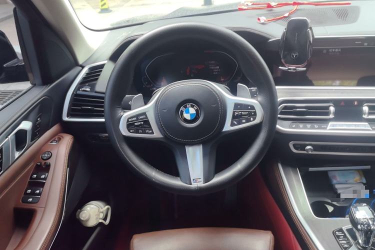 Used BMW X5 2020 xDrive30i M Sport Package Steering Wheel