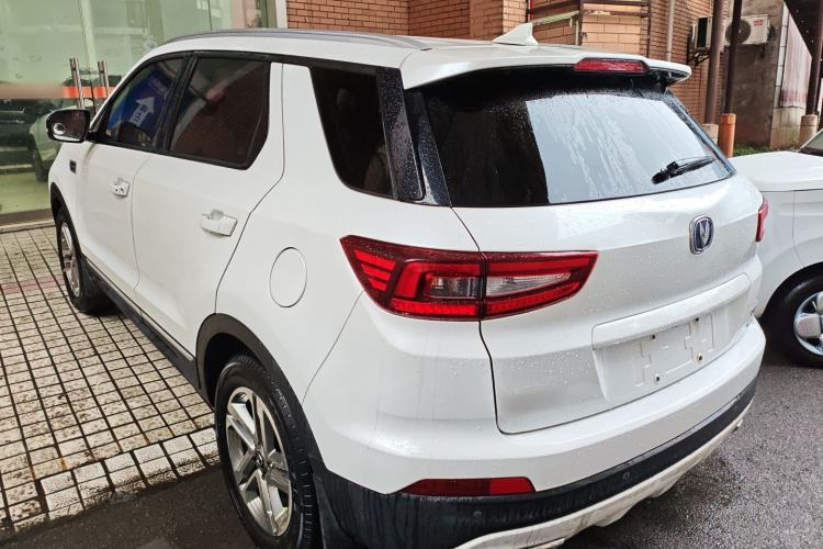 Used CHANGAN CS55 2018 1.5T Automatic Colorful Edition China V Standard
