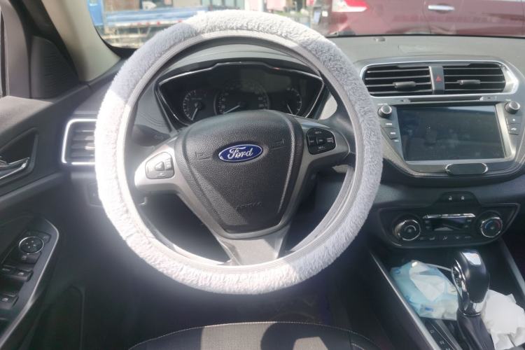 Used Ford Escort 2017 Happiness Edition 1.5L Automatic Fashion Version