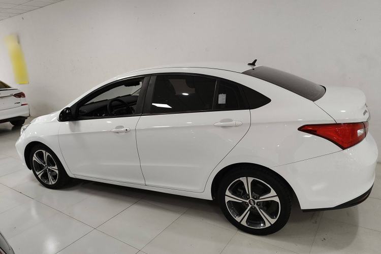 Used Chery Arrizo 5 2019 Facelifted PRO 1.5L Manual Youth Edition China VI Standard