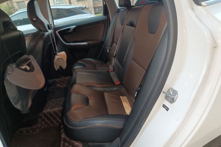 Used Volvo XC60 2015 T5 Smart Upgrade Model