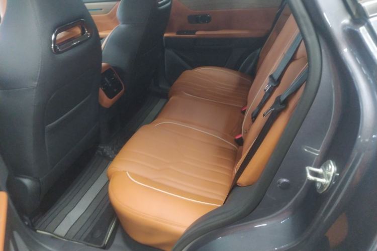 Used JETOUR Dashing 2025 1.5TD DCT Flagship Edition
