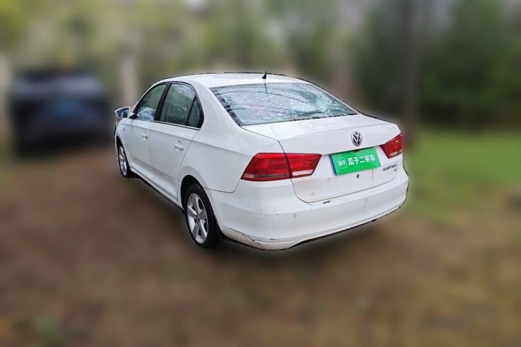 Used Volkswagen Santana 2015 1.6L Manual Comfort Edition