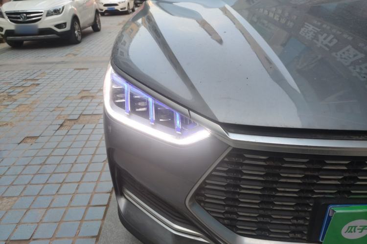 Used BYD Song PLUS 2020 1.5T Automatic Flagship Edition Right Front Headlight