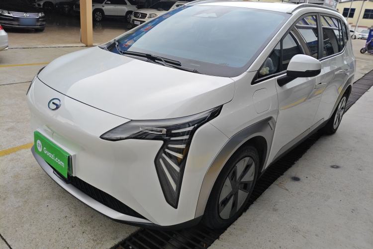 Used AION Y 2023 Younger