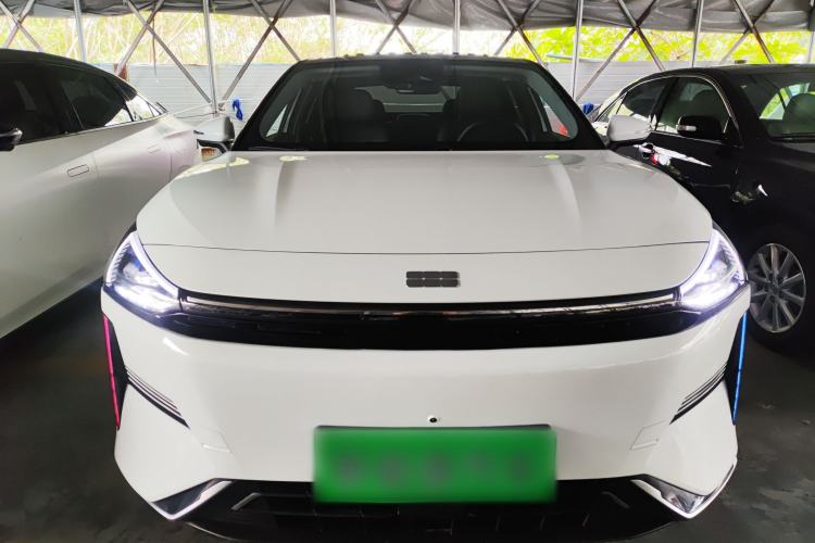 Used Geely Galaxy L6 2024 125km PLUS Dragon Edition Front