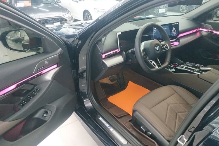 Used BMW 5 Series 2025 530Li Leading Model M Sport Package