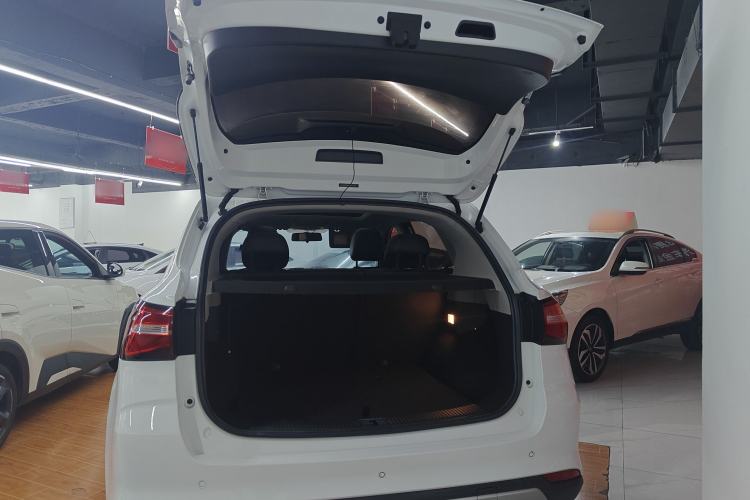 Used Roewe RX3 2018 1.6L Manual Internet Smart Edition
