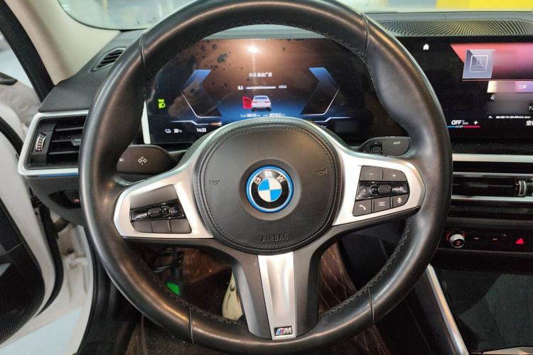 Used BMW i3 2022 eDrive 35 L
