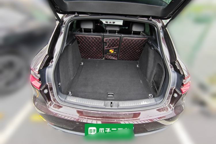 Used Porsche Macan 2014 Macan 2.0T Trunk