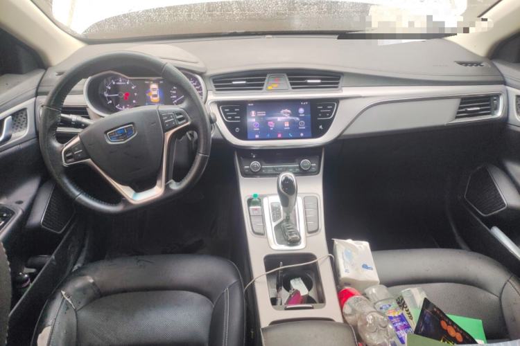 Used Geely Auto Emgrand GL 2018 1.8L DCT Elite Smart Connectivity Version Center Console