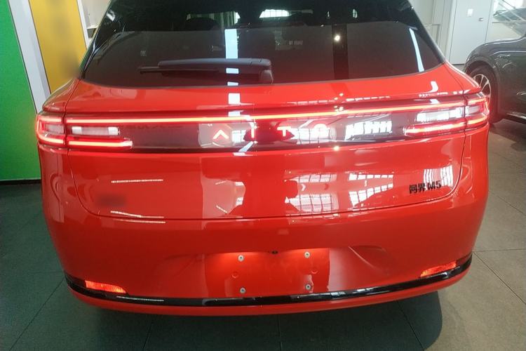 Used Hima AITO M5 2025 Extended-Range Ultra All-Wheel-Drive Version Rear