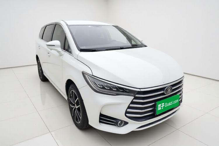 Used BYD Song MAX 2018 1.5T Automatic Smart Connect Luxury 6-Seater
