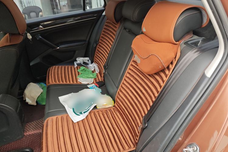 Used Volkswagen C-TREK 2017 230TSI DSG Luxury Model
