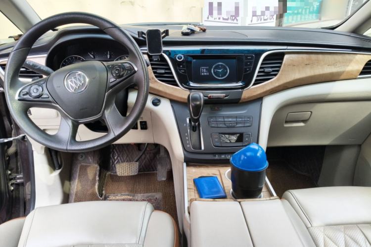 Used Buick GL8 2018 ES 28T Comfort Model China VI Standard
