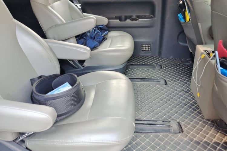 Used JAC Refine M4 2019 Joyful Series 2.0L Manual Comfort Model China V Standard