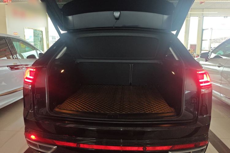 Used Volkswagen Teramont X 2024 380TSI All-Wheel Drive Longyao Edition Trunk