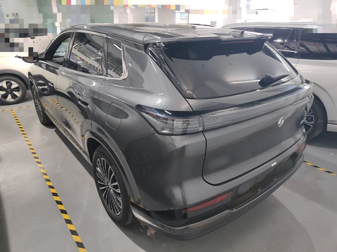 Dongfeng Aeolus L8 2025 Model 185KM Dream Edition — снимка 4