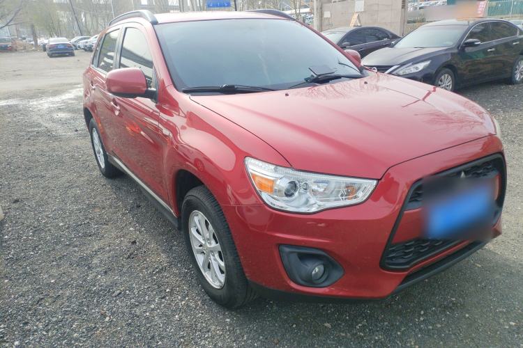 Used Mitsubishi ASX 2013 2.0L Manual Two-Wheel Drive Comfort Edition Front Right 45 Deg