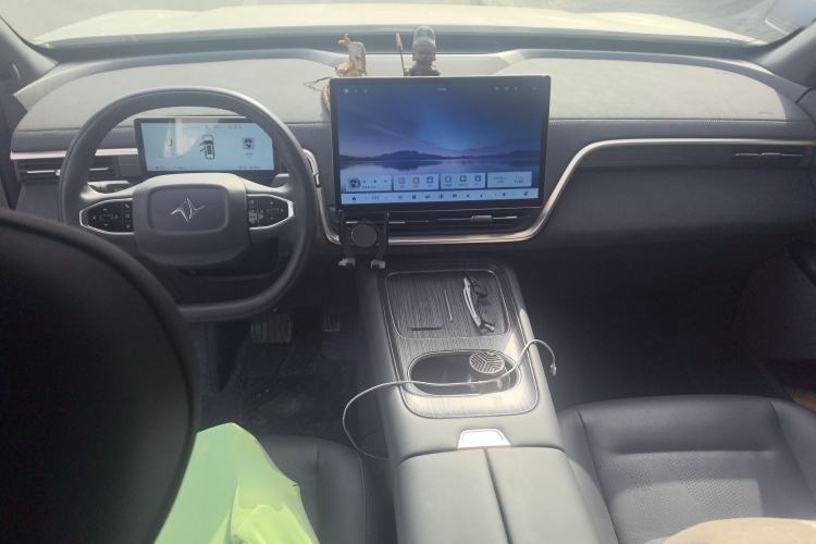 Used Dongfeng eπ eπ008 2024 636Max All-Electric Version 6 Seats Interior 2