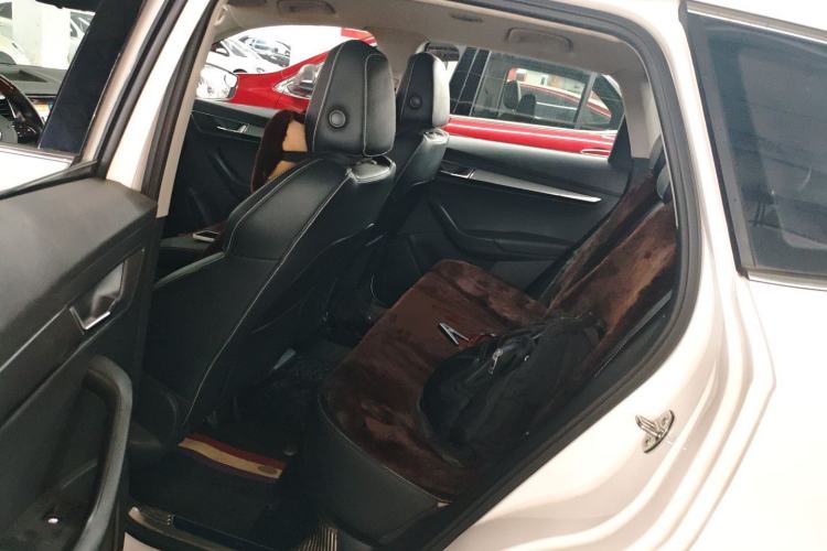 Used Skoda Karoq 2021 TSI280 Luxury Edition Left Rear Seat