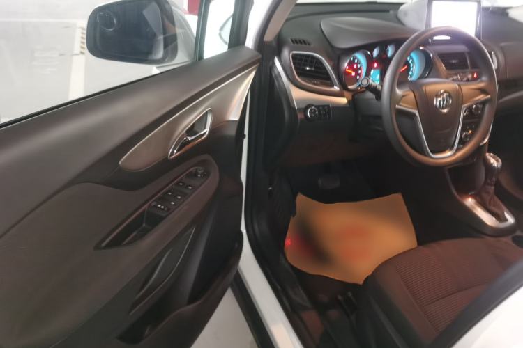 Used Buick Encore 2015 1.4T Automatic Two-Wheel Drive Urban Elite Version