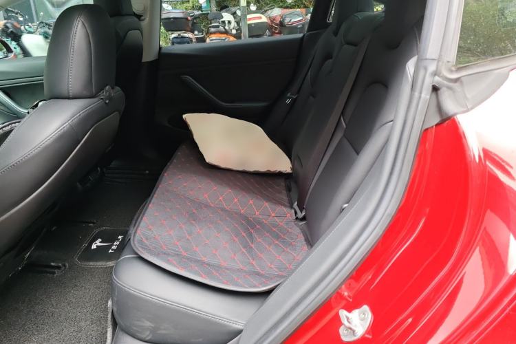 Used Tesla Model 3 2019 Long-Range Rear-Wheel-Drive Version