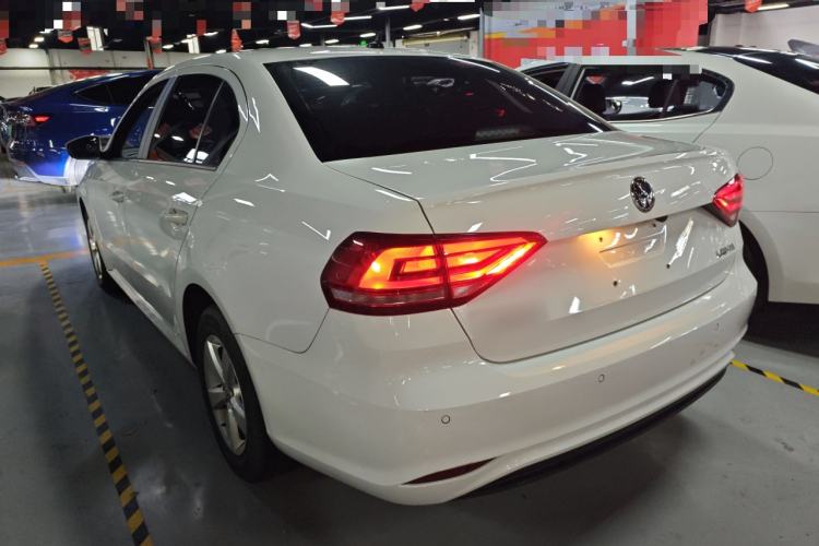 Used Volkswagen Lavida 2019 Lavida Start 1.5L Automatic Trendy Version China VI Standard
