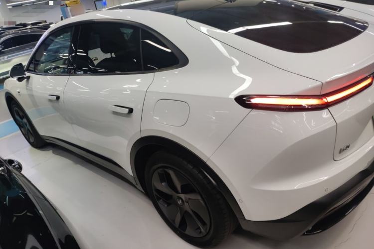 Used ONVO L60 2024 60 kWh Rear-Drive Version
