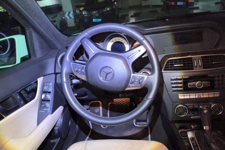 Used Mercedes-Benz C-Class 2011 C 200 CGI Fashion Model