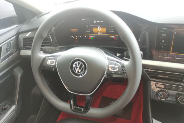 Used Volkswagen Lavida 2021 1.5L Automatic Comfort Edition
