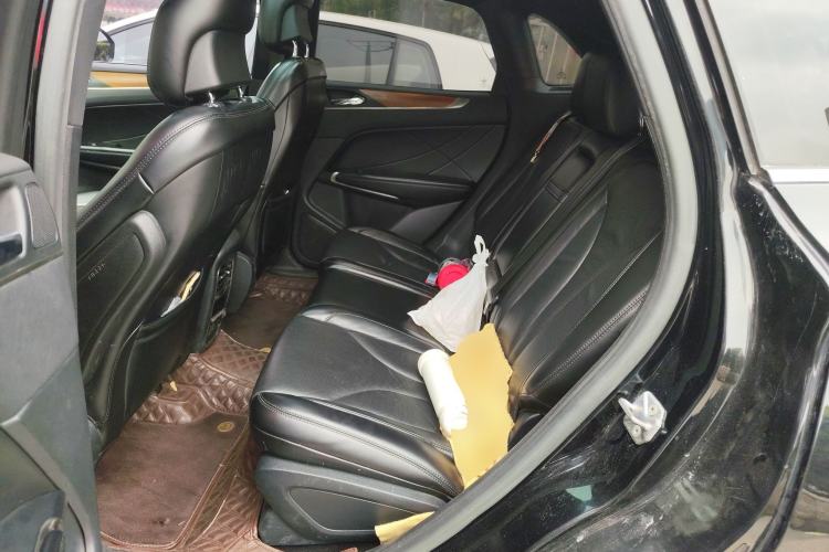 Used Lincoln MKC 2017 2.0T Two-Wheel-Drive Luxury Edition