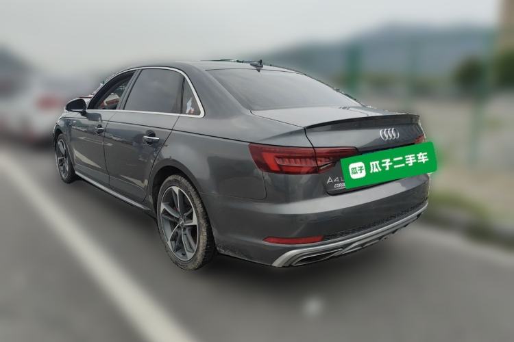 Used Audi A4L 2018 30th Anniversary Edition 45 TFSI quattro Sport model
