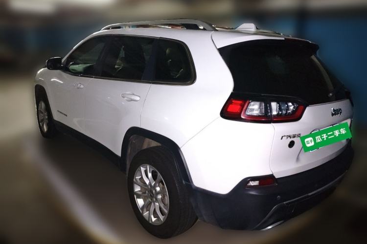 Used Jeep Cherokee 2019 2.0T Two-Wheel Drive Smart Enjoyment Version China VI
