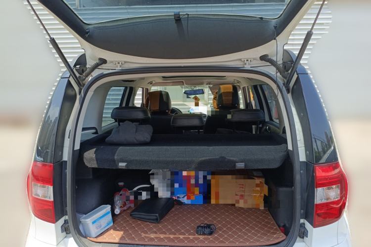 Used Skoda Yeti 2016 1.4TSI DSG Advanced Edition Trunk