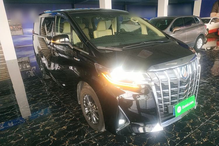 Used Toyota Alphard 2021 Dual-Engine 2.5L Luxury Edition